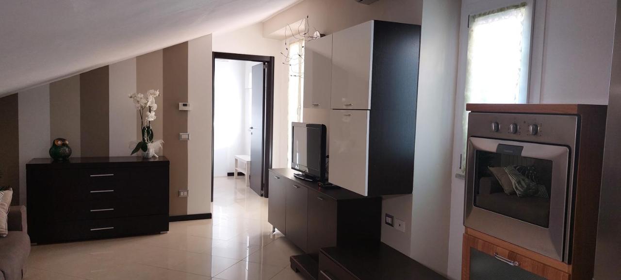 La Terrazza Dell' Angelo Apartment Pomarico ภายนอก รูปภาพ