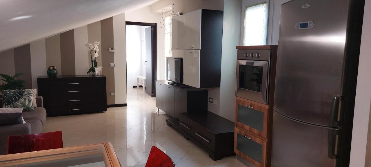 La Terrazza Dell' Angelo Apartment Pomarico ภายนอก รูปภาพ