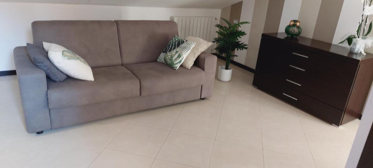 La Terrazza Dell' Angelo Apartment Pomarico ภายนอก รูปภาพ