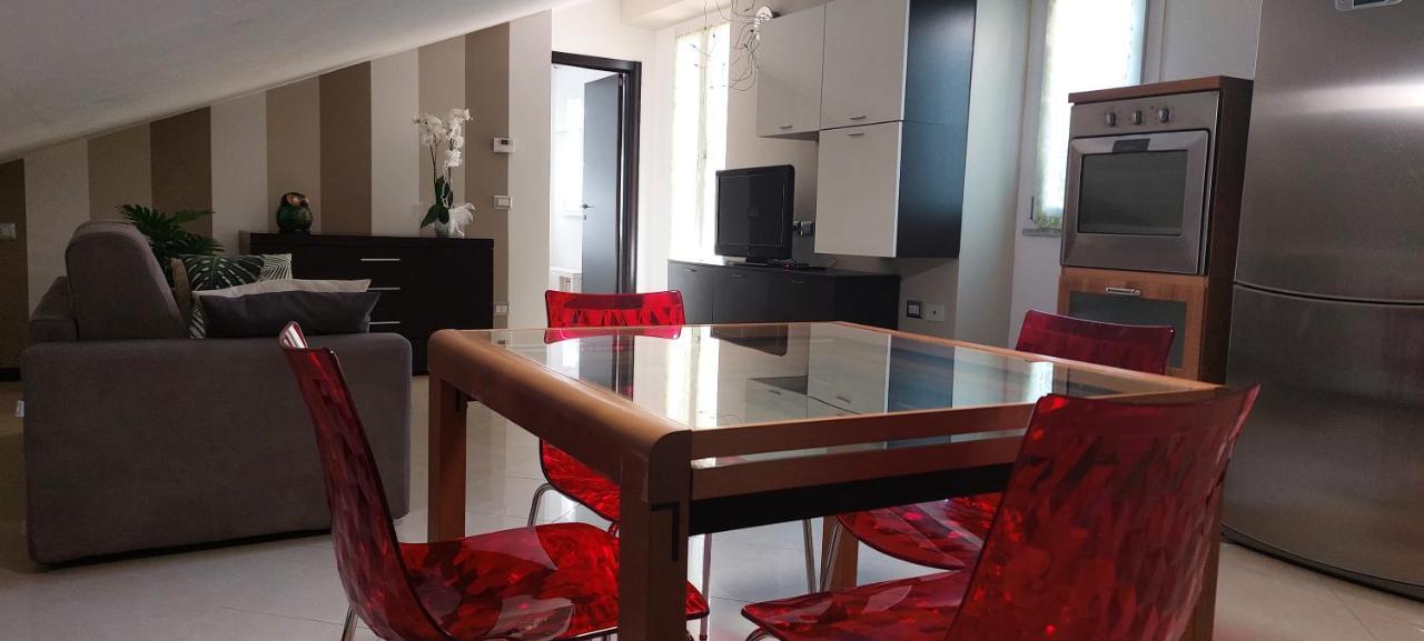 La Terrazza Dell' Angelo Apartment Pomarico ภายนอก รูปภาพ